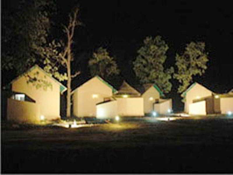 Hotel Tiger Lagoon Bandhavgarh National Park Zewnętrze zdjęcie