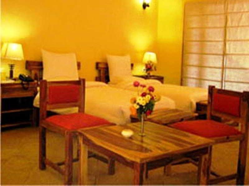 Hotel Tiger Lagoon Bandhavgarh National Park Zewnętrze zdjęcie