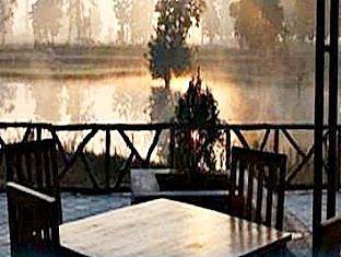 Hotel Tiger Lagoon Bandhavgarh National Park Zewnętrze zdjęcie